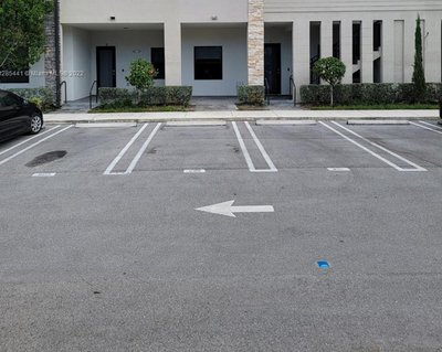 20 x 20 Parking Lot in Doral, Florida