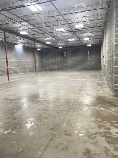 10 x 80 Warehouse in Dallas, Texas near [object Object]
