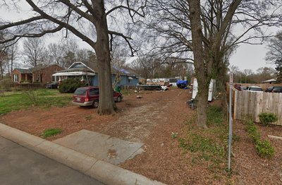 40 x 10 Unpaved Lot in Charlotte, North Carolina near [object Object]