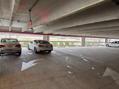 20 x 10 Parking Garage in Fairfax, Virginia