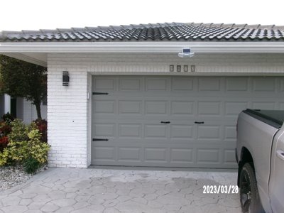 Medium 10×20 Garage in Coral Springs, Florida