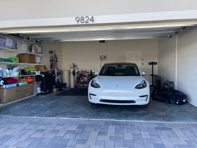 Large 20×20 Garage in Orlando, Florida