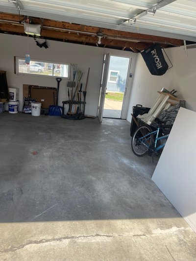 Small 10×20 Garage in Cicero, Illinois