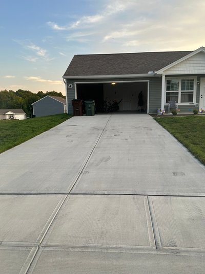 20 x 20 Driveway in Independence, Kentucky