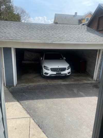 20 x 10 Garage in Syracuse, New York near [object Object]