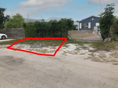 18 x 20 Unpaved Lot in Lake Worth, Florida near [object Object]