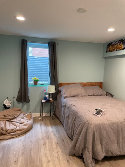 Small 10×10 Bedroom in Minneapolis, Minnesota