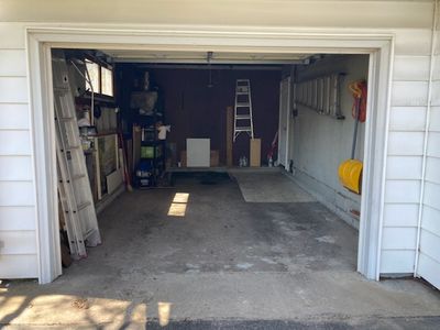 20×10 Garage in Syracuse, New York