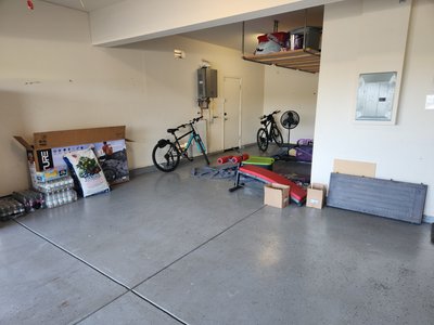 Large 20×35 Garage in Lathrop, California