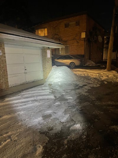28 x 9 Garage in Wheaton, Illinois near [object Object]