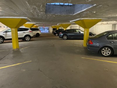 20 x 10 Parking Garage in St. Louis, Missouri near [object Object]