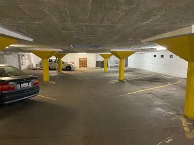 Medium 15×30 Parking Garage in St. Louis, Missouri