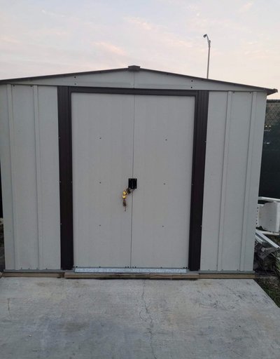 8 x 6 Shed in Palmetto Bay, Florida
