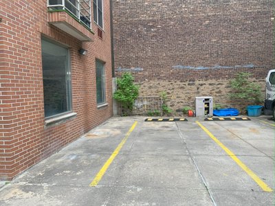 Small 15×20 Parking Lot in Brooklyn, New York