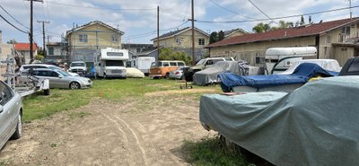 20×10 Unpaved Lot in Hawaiian Gardens, California