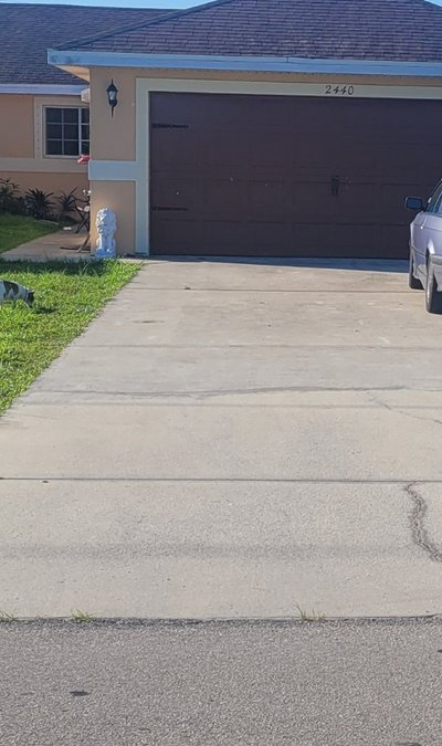 20 x 20 Driveway in Lehigh Acres, Florida near [object Object]