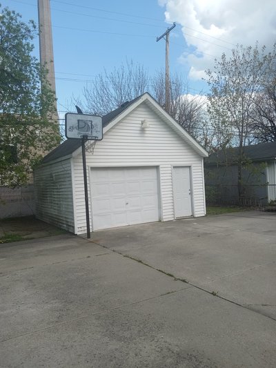 20 x 20 Garage in Mt Clemens, Michigan
