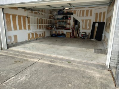19 x 16 Garage in Austin, Texas near [object Object]