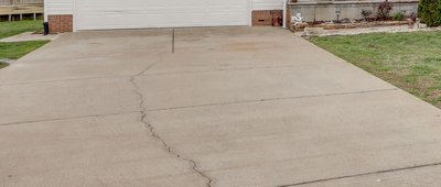 20 x 10 Driveway in Columbia, Tennessee near [object Object]
