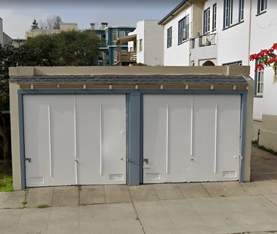 Medium 10×20 Garage in Berkeley, California