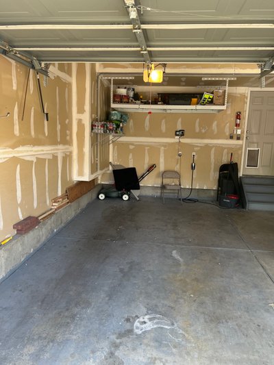 Large 20×20 Garage in Denver, Colorado