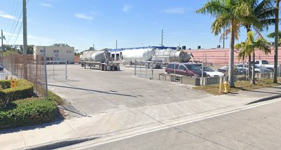 50 x 10 outdoor monthly parking in Fort Lauderdale, Florida