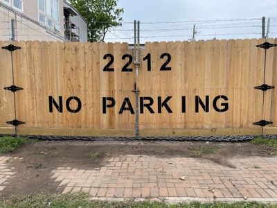 16×9 Parking Lot in Houston, Texas