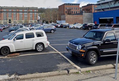 20×10 Parking Lot in Cincinnati, Ohio