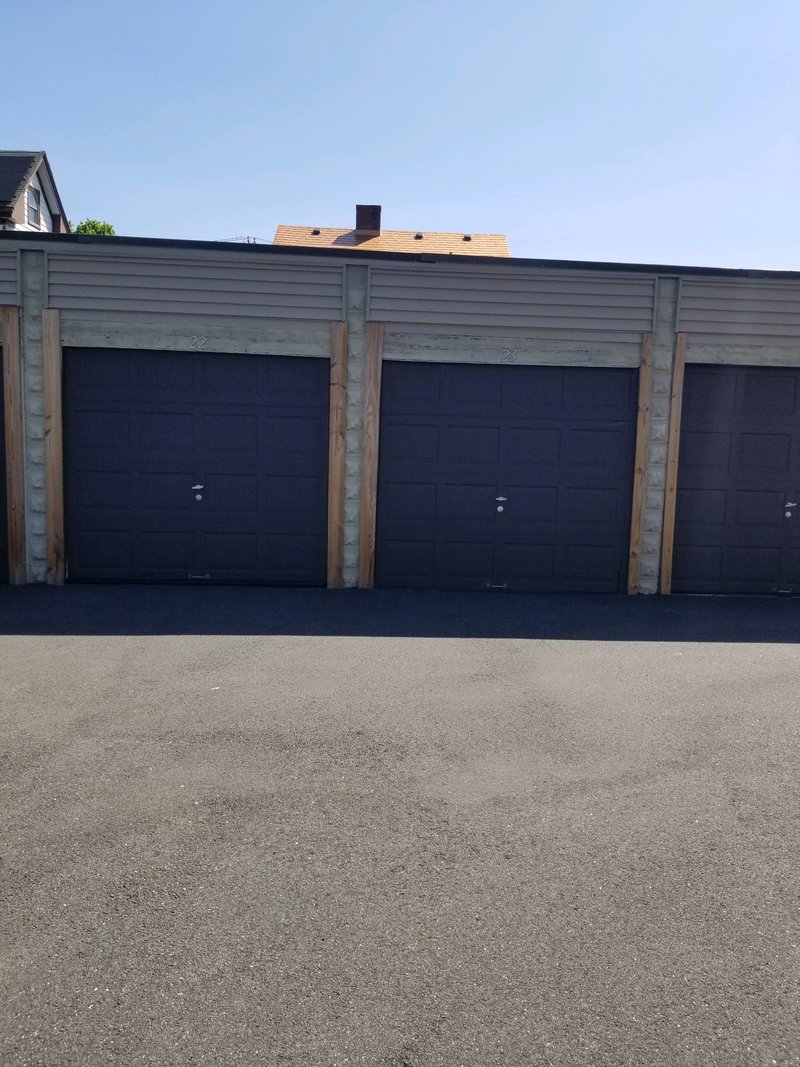 Neighbor Monthly Parking self storage in Malden, Massachusetts