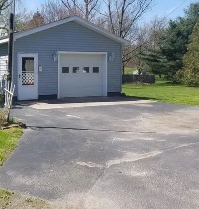30 x 10 Driveway in Vernon Center, New York near [object Object]