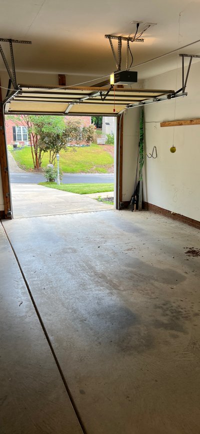 20 x 10 Garage in Greenville, South Carolina near [object Object]