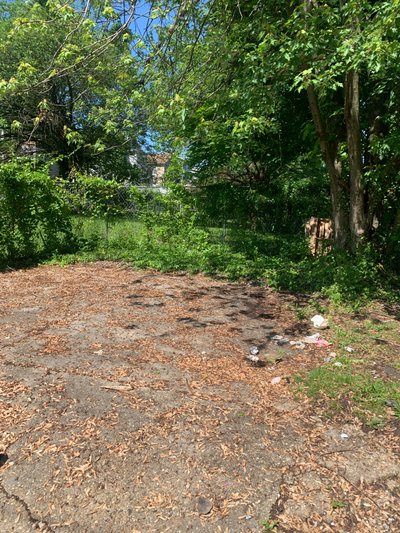16×16 Unpaved Lot in Baltimore, Maryland