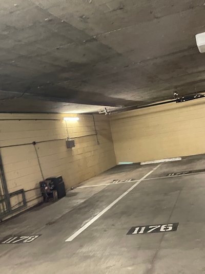 40 x 10 Parking Garage in Marina del Rey, California near [object Object]