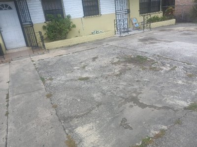 Small 10×20 Driveway in Miami, Florida