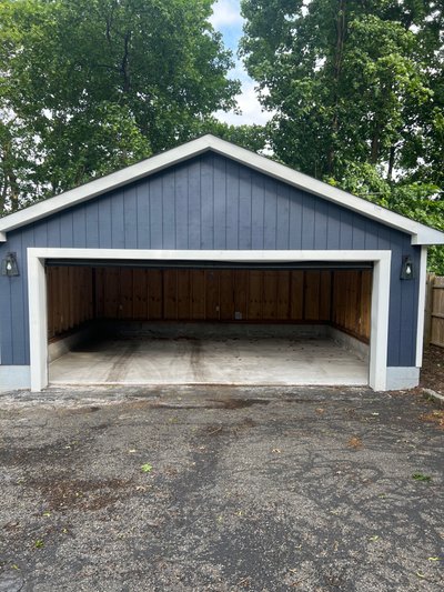 Large 20×20 Garage in Montclair, New Jersey