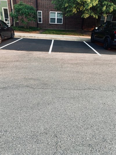 20 x 15 Parking Lot in Schaumburg, Illinois near [object Object]