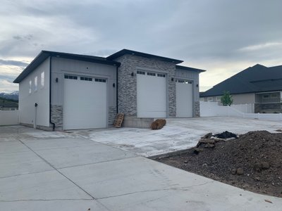 Small 10×25 Garage in Eagle Mountain, Utah