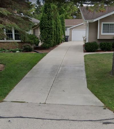 Small 10×20 Driveway in Greenfield, Wisconsin