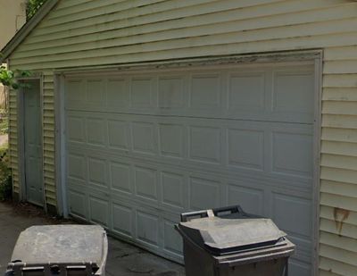 Large 20×25 Garage in Minneapolis, Minnesota