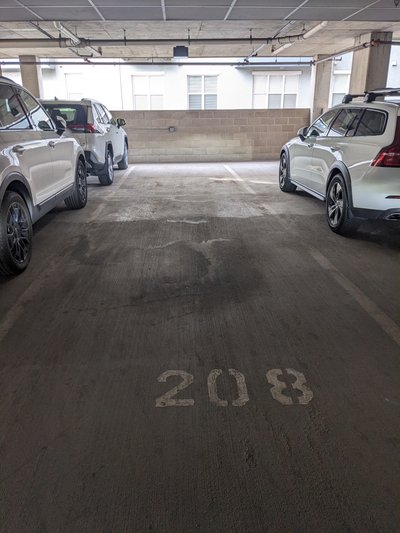 18 x 8 Parking Garage in Denver, Colorado near [object Object]