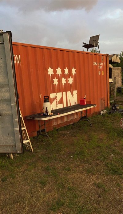 20×8 Shipping Container in Myakka City, Florida