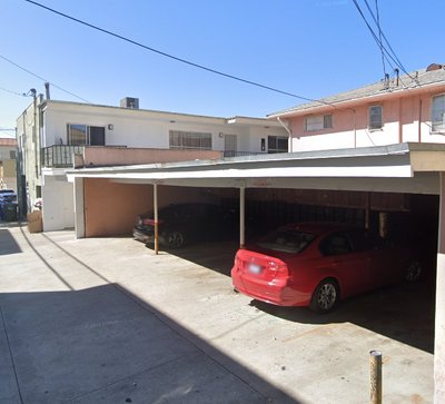 Medium 10×30 Carport in Glendale, California