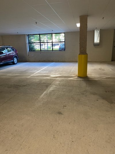 Small 10×20 Parking Garage in Phoenixville, Pennsylvania