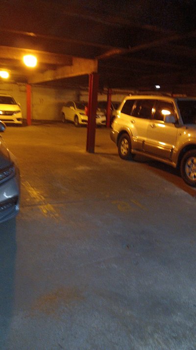 20×10 Parking Garage in Queens, New York