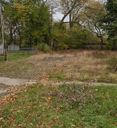 40 x 10 Unpaved Lot in Chicago, Illinois