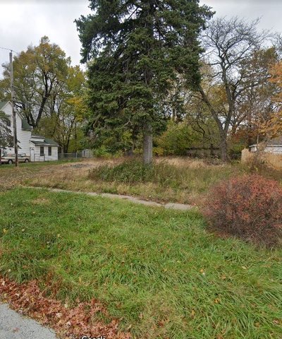 20 x 10 Unpaved Lot in Chicago, Illinois near [object Object]