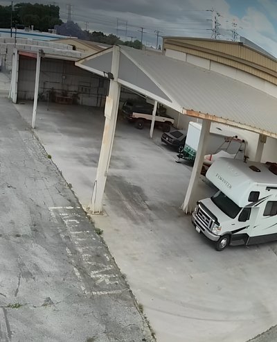 40 x 10 Parking Lot in South Gate, California