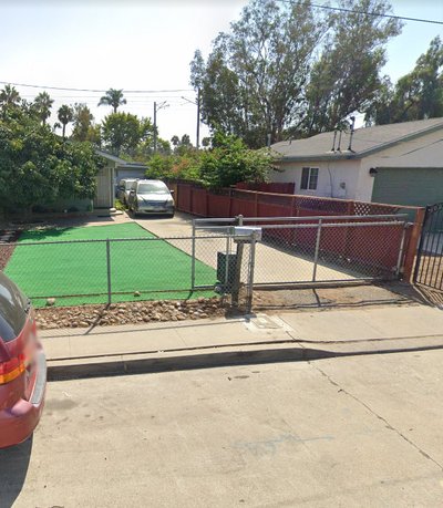 Small 10×20 Driveway in San Diego, California