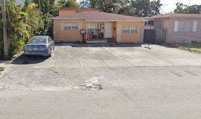 20×10 self storage unit at E Ponce de Leon Blvd Coral Gables, Florida