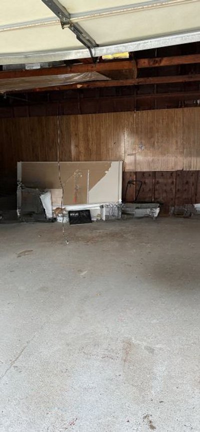 20 x 20 Garage in Hillside, New Jersey near [object Object]